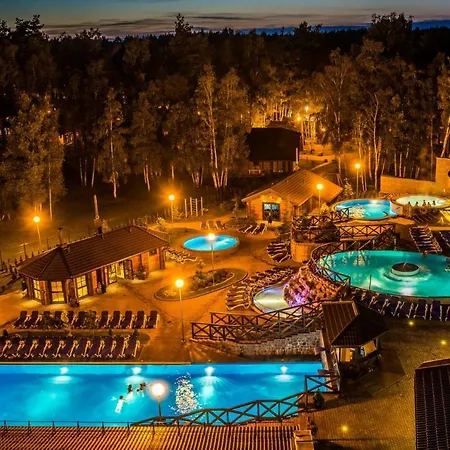 Atostogu Parkas Hotell 3*
