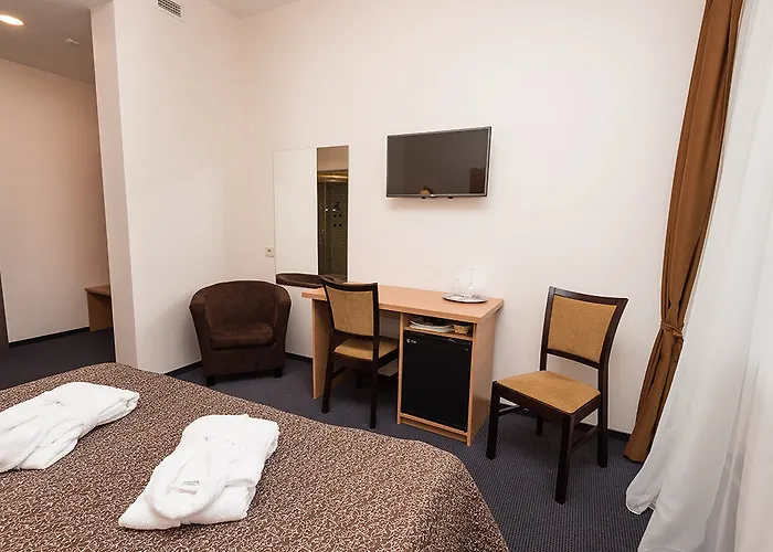 Otel Atostogu Parkas 3*